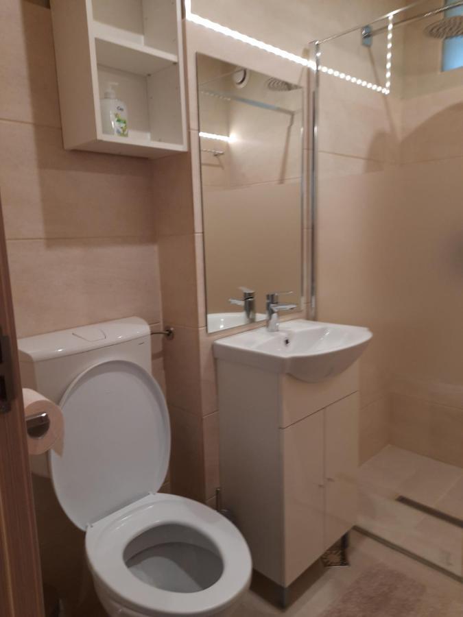 Home Uranus Brasov Ngoại thất bức ảnh