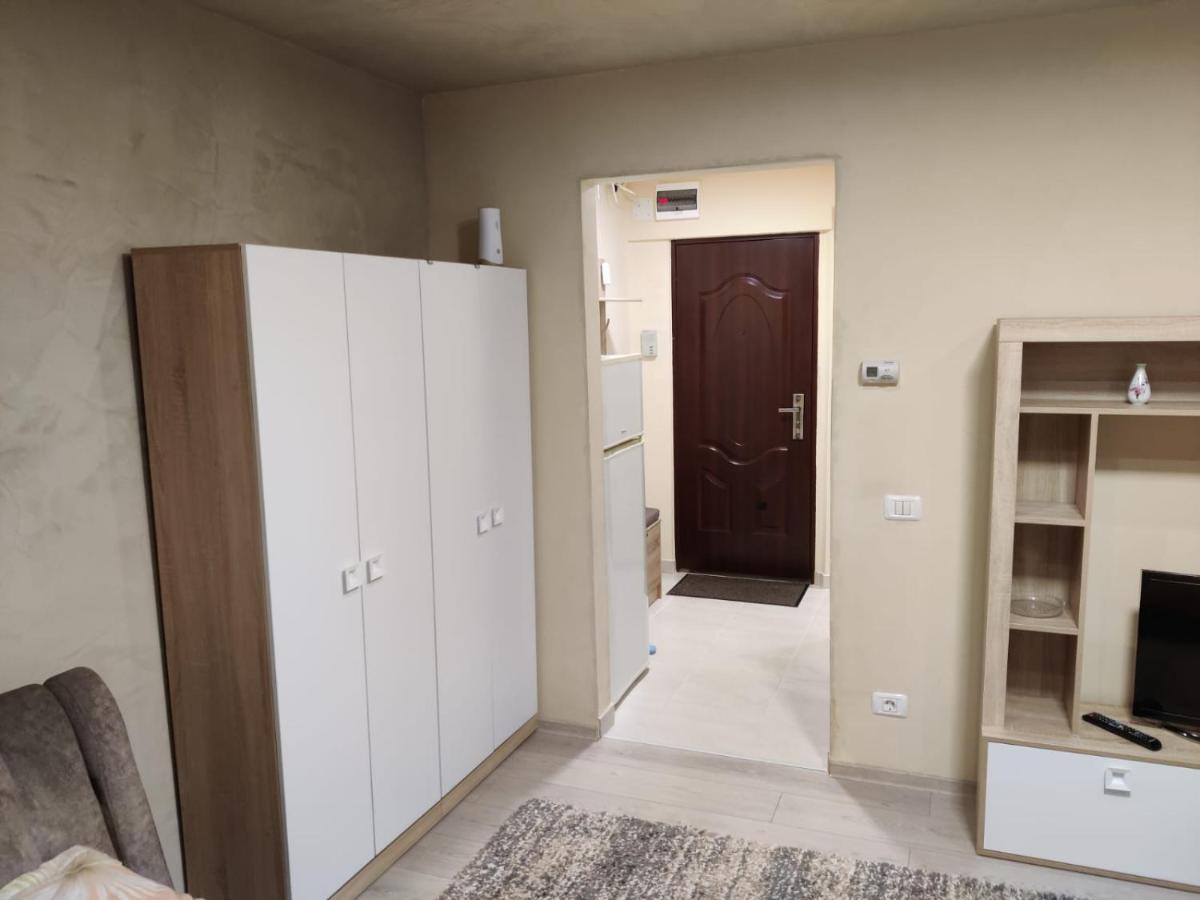 Home Uranus Brasov Ngoại thất bức ảnh