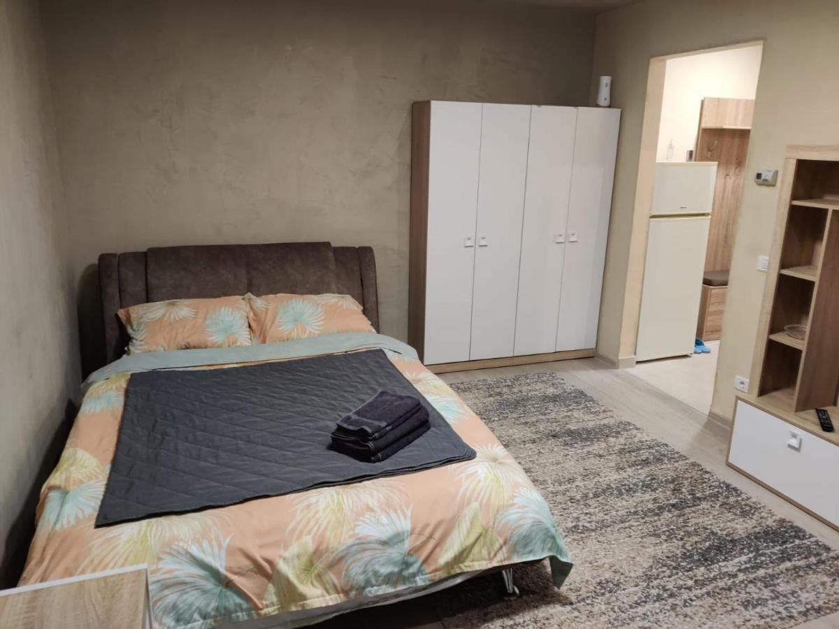 Home Uranus Brasov Ngoại thất bức ảnh