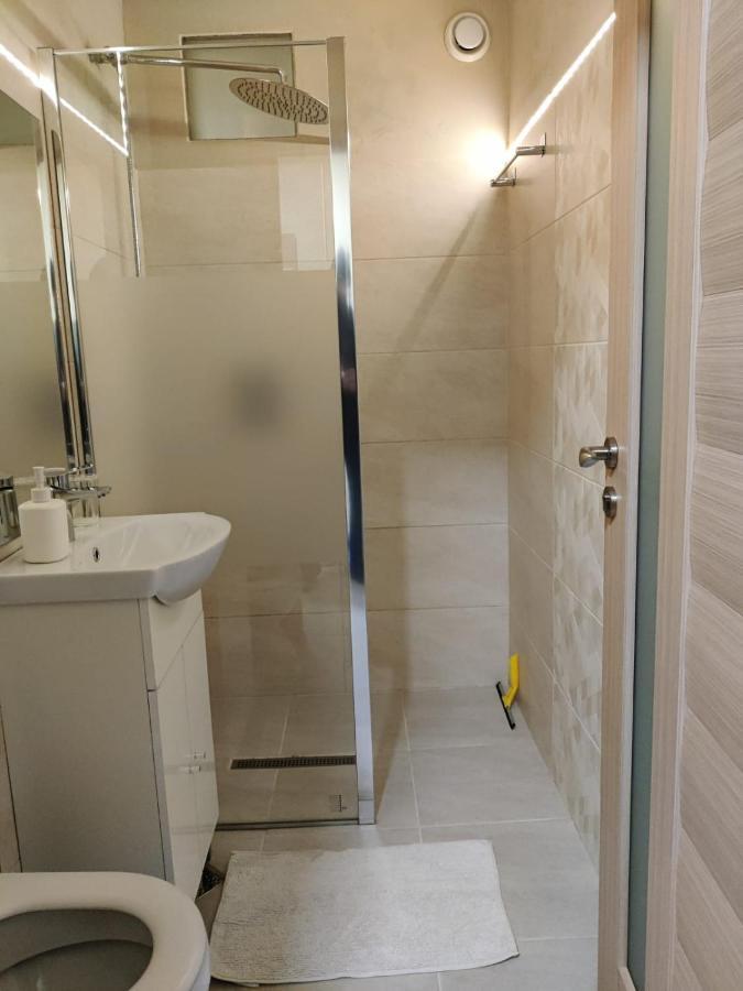 Home Uranus Brasov Ngoại thất bức ảnh